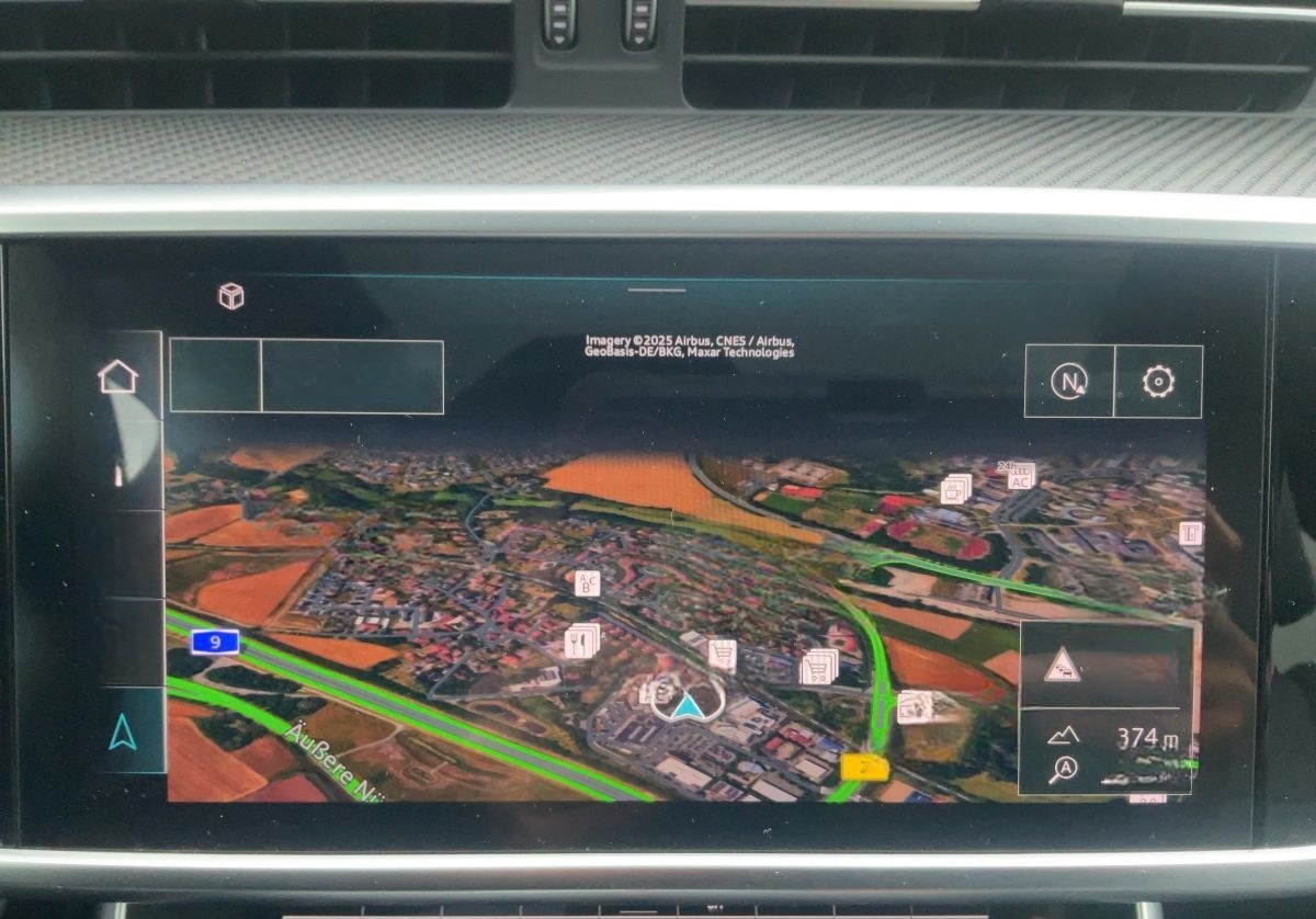 Audi A6 Avant 55 TFSI e QU S-LINE MATRIX+HuD+B&O+360° foto 22