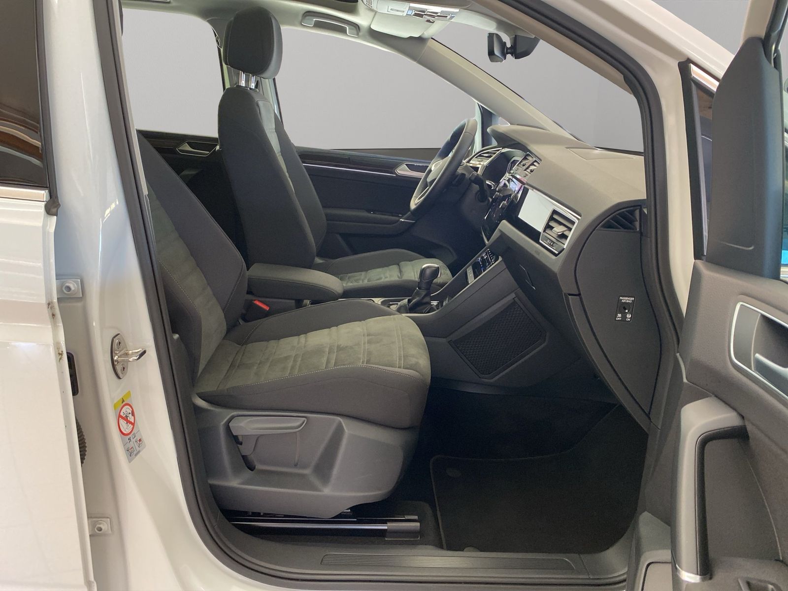 Volkswagen Touran Highline 2.0 TDI DSG (Garantie 05/2028.LE foto 8