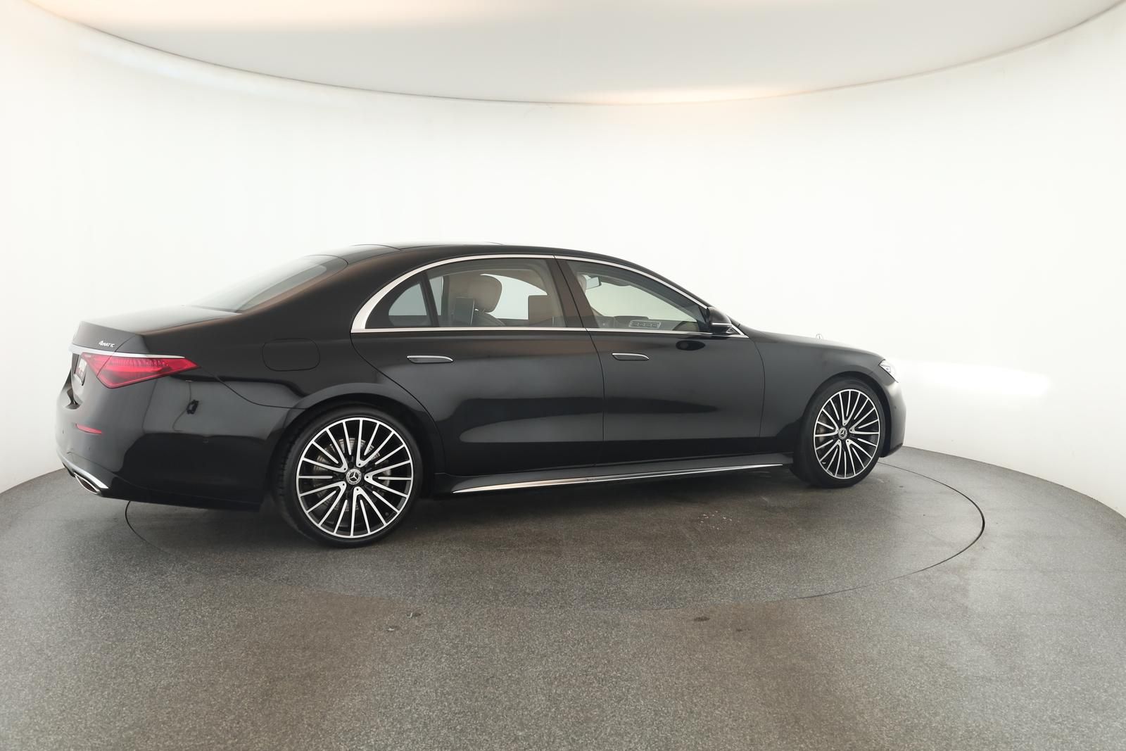 Mercedes-Benz S 580 lang AMG DIGITAL Pano HUD HighEndFond 21" foto 25