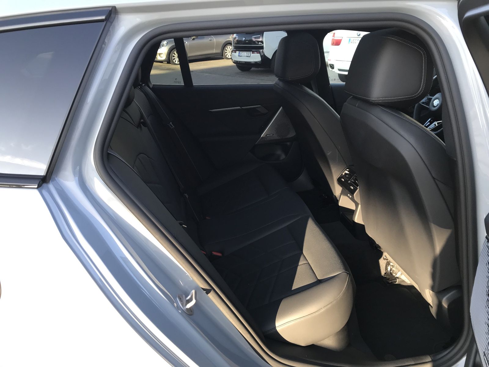 BMW 520d xDrive M Sportpaket HK HiFi DAB LED RFK foto 8