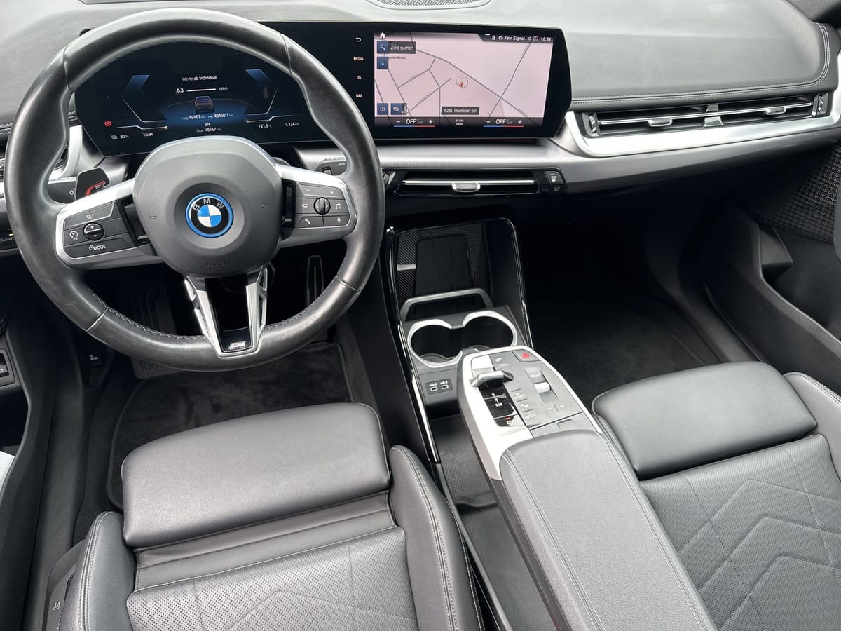 BMW iX1 xDrive30 M-Sport NAV+LED+ACC+KAMERA+PANO foto 14