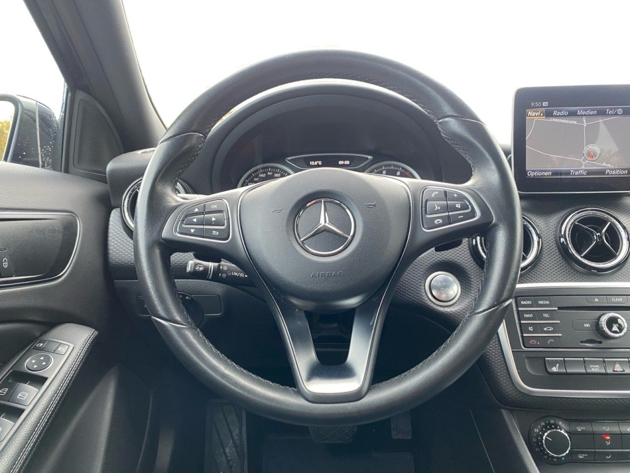 Mercedes-Benz A-Klasse 220 2,0 184PS Activity Edt. AT 4M SHZ P foto 12