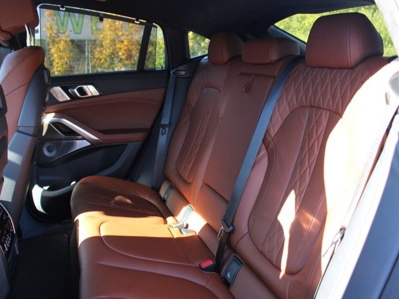 BMW X6 xDrive40d M Sportpaket Gestiksteuerung DAB foto 12