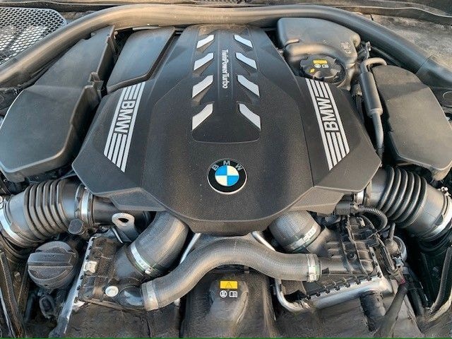 BMW 750 i xDrive Lim*Inspektion(BMW) und TÜV Neu* foto 19