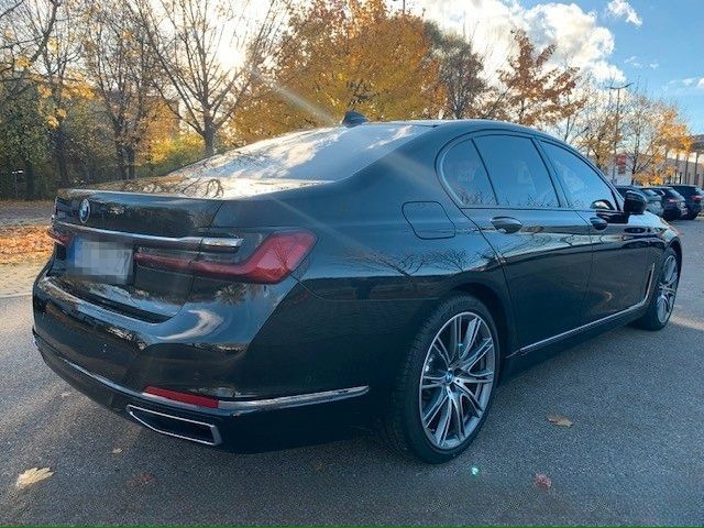 BMW 750 i xDrive Lim*Inspektion(BMW) und TÜV Neu* foto 5