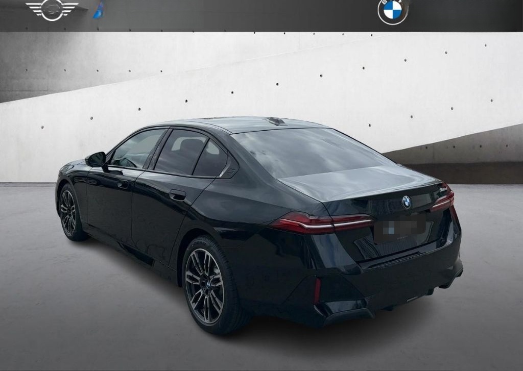 BMW 520 d Lim M Sport Alcantara Park-Assist HiFi-H&K foto 3