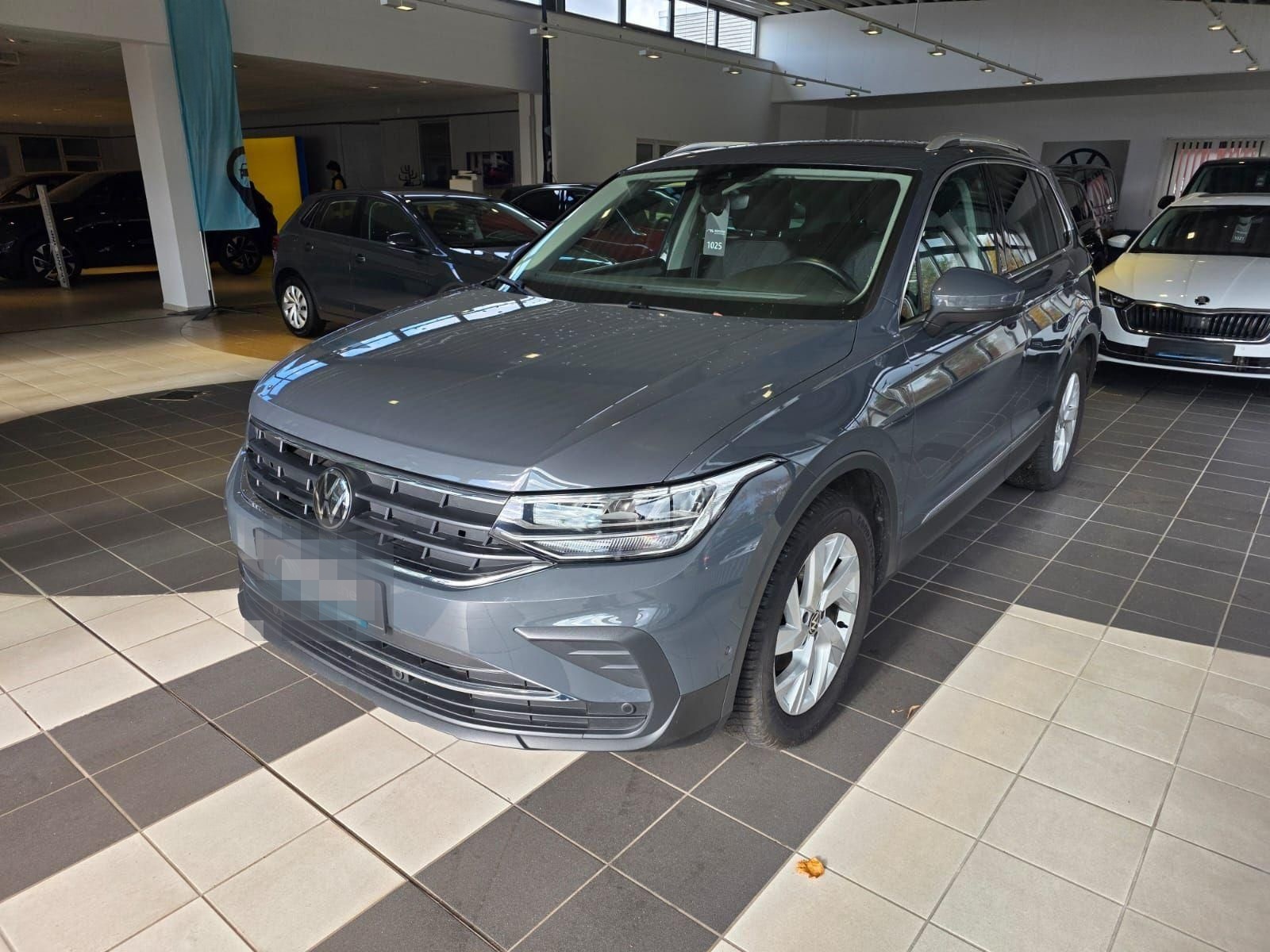 Volkswagen Tiguan Move 1.5 TSI ACT Android PDC Navi SHZ foto 2