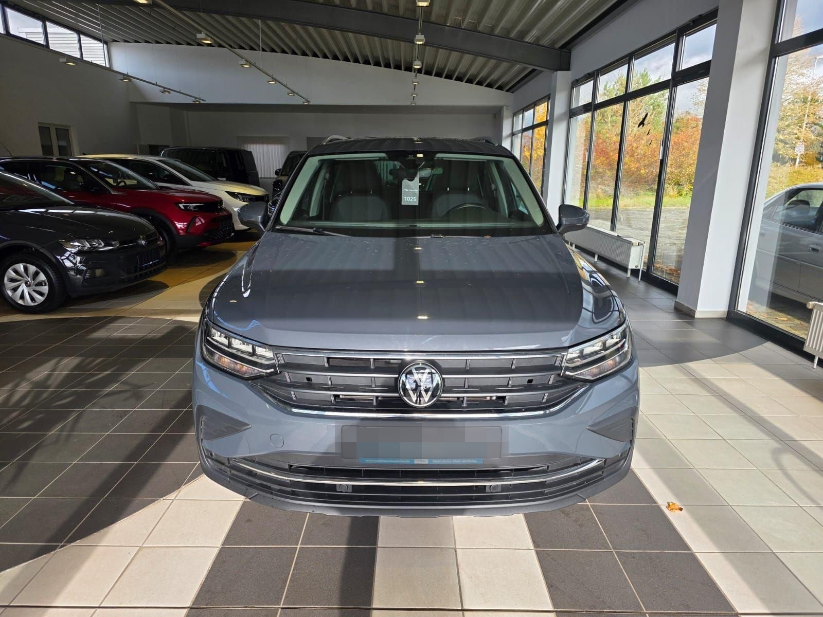 Volkswagen Tiguan Move 1.5 TSI ACT Android PDC Navi SHZ foto 3