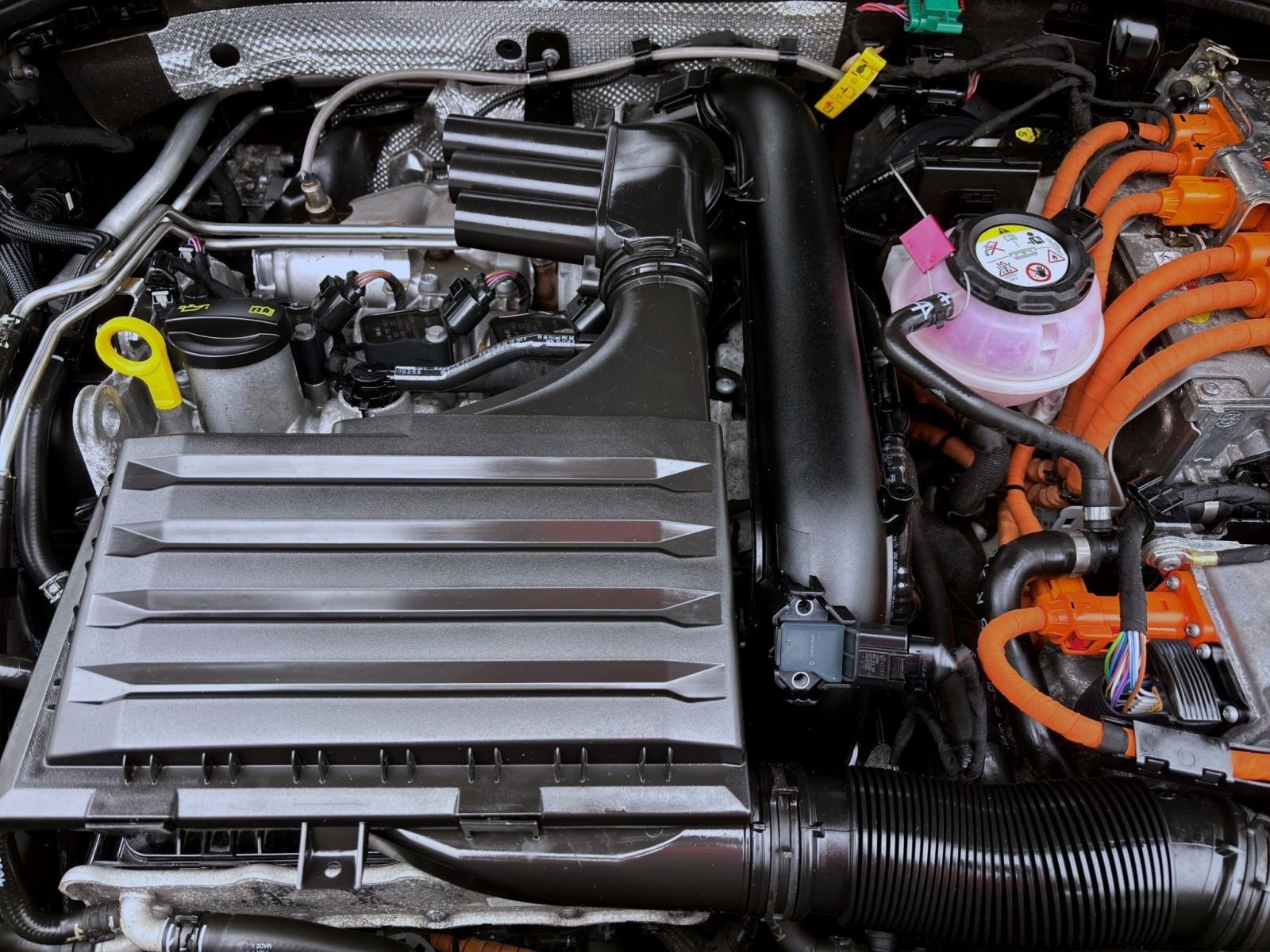 Volkswagen Golf 1.4 TSI eHybrid DSG GTE NAVI ACC PDC LED+ foto 18