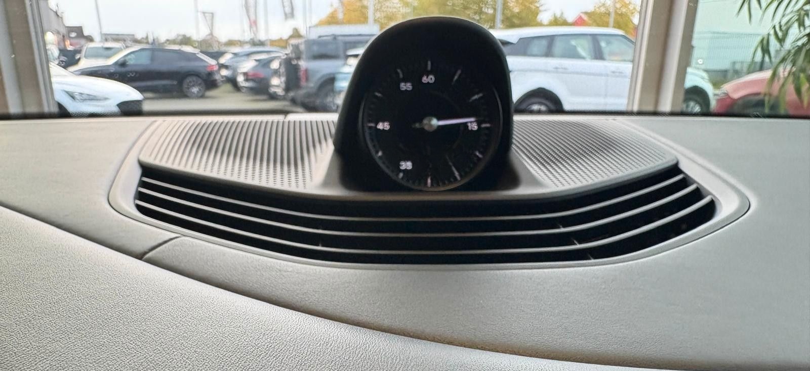 Porsche Taycan Sport Turismo/Sportchrono/Pano/SOH 100 foto 15