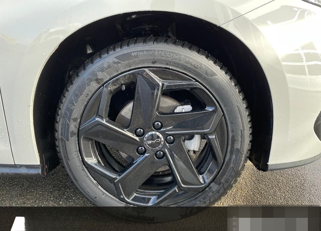 BYD SEAL 6 DM-i Touring Comfort Lite ACC+360KAM+Pano foto 9