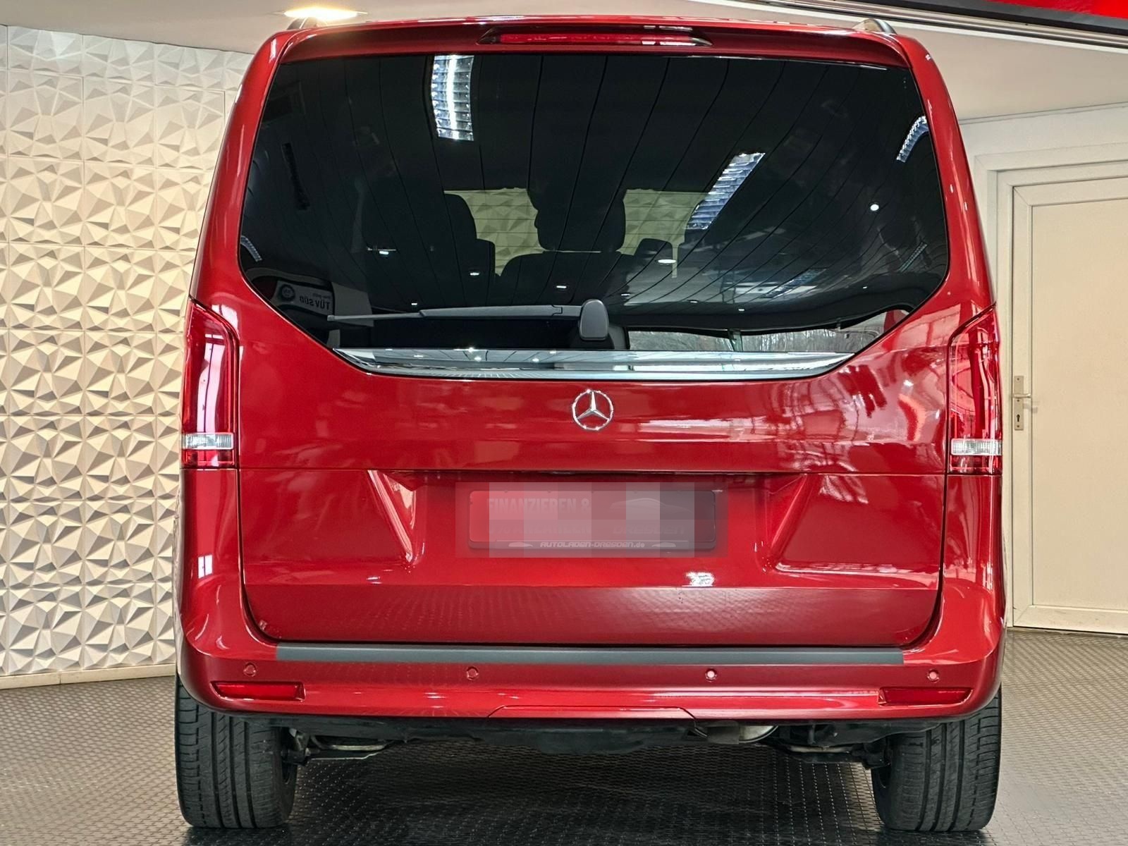 Mercedes-Benz V220d EDITION 2020 AMG NIGHT KOMPAKT* LED#SHZ#SH foto 6