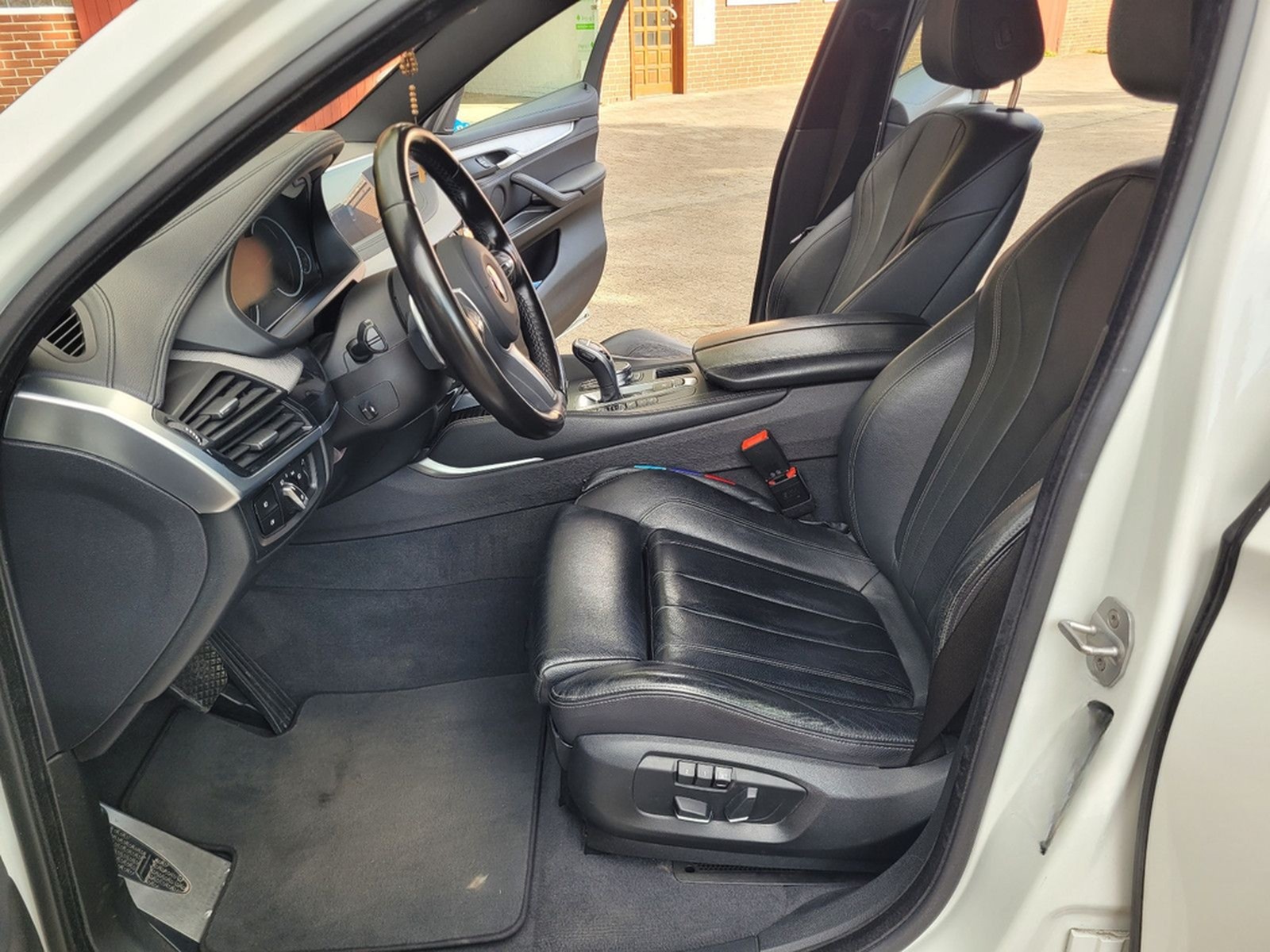 BMW X6 Baureihe X6 xDrive 30 d foto 16