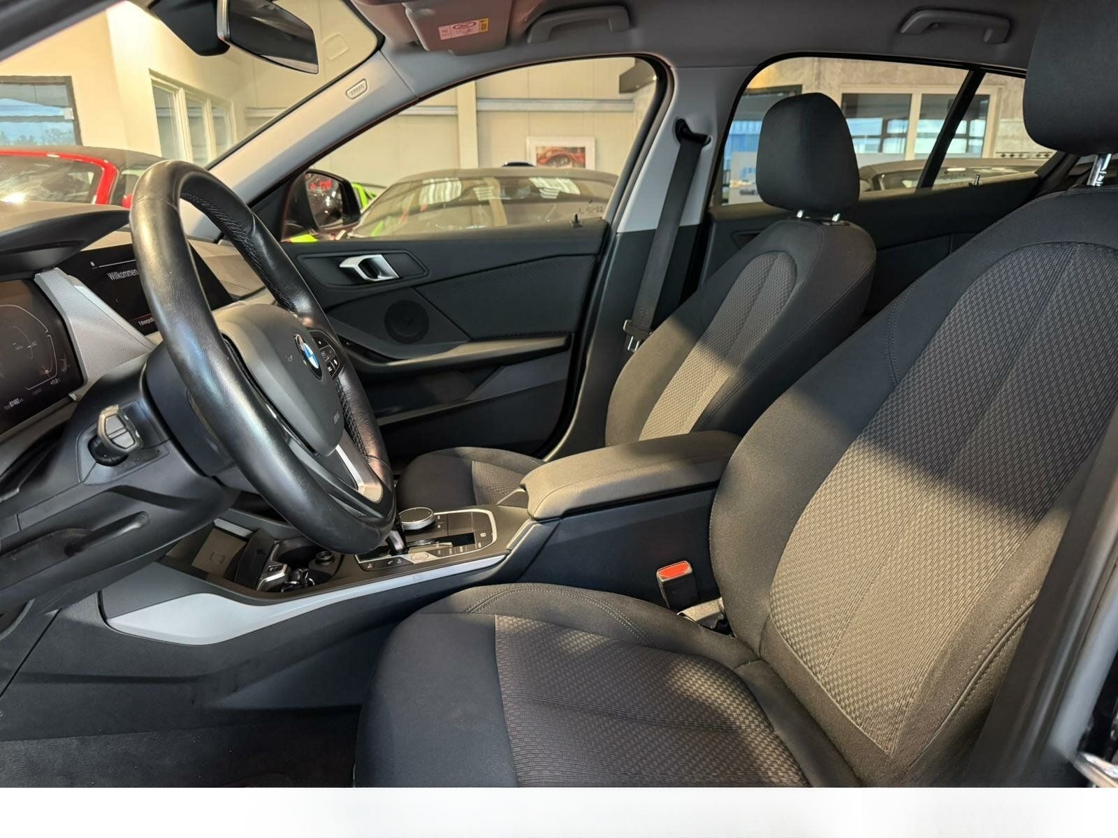 BMW 118i Advantage LED-LICHT SHZ KAMERA STAU-ASSIST foto 12