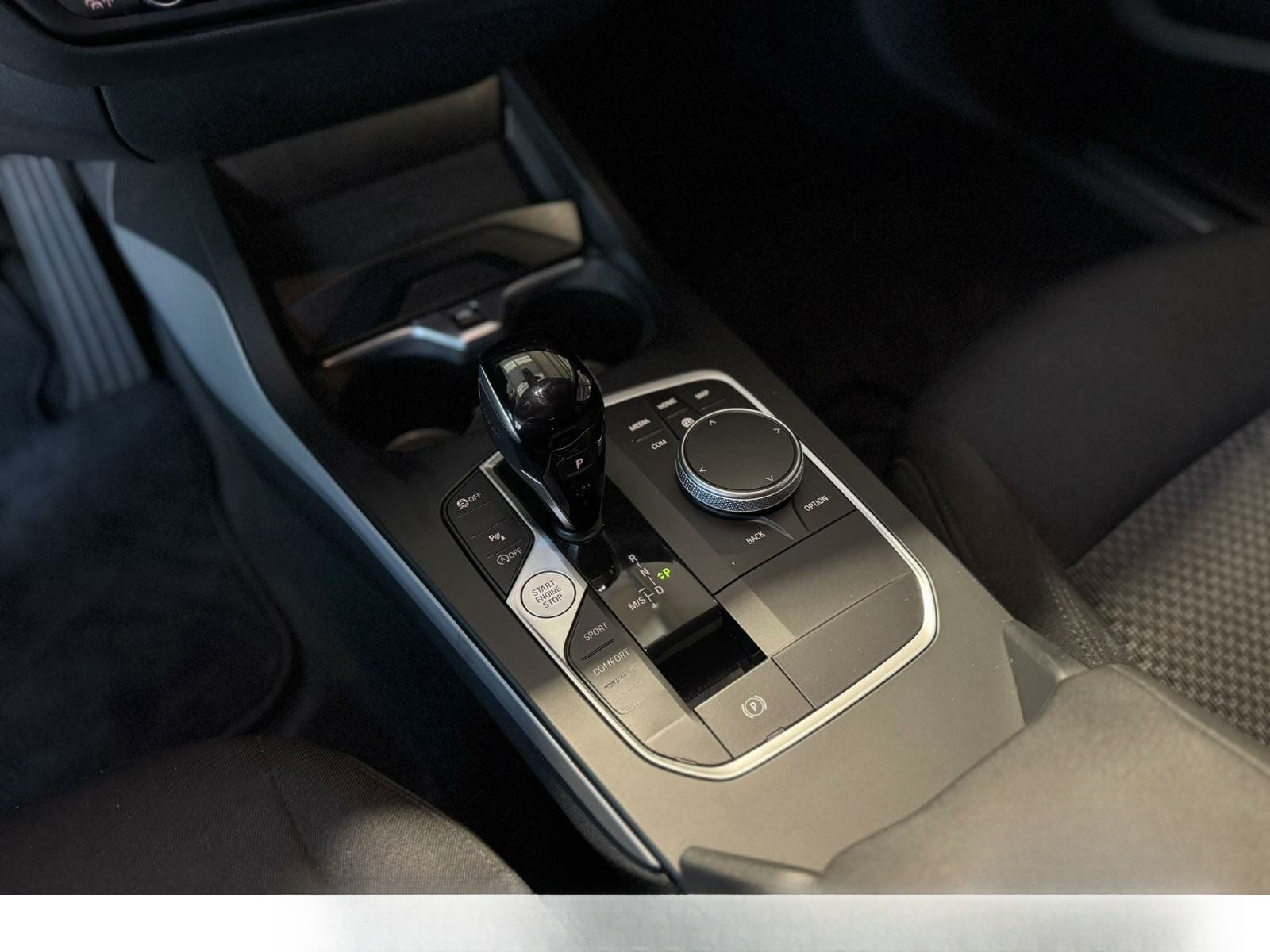 BMW 118i Advantage LED-LICHT SHZ KAMERA STAU-ASSIST foto 15