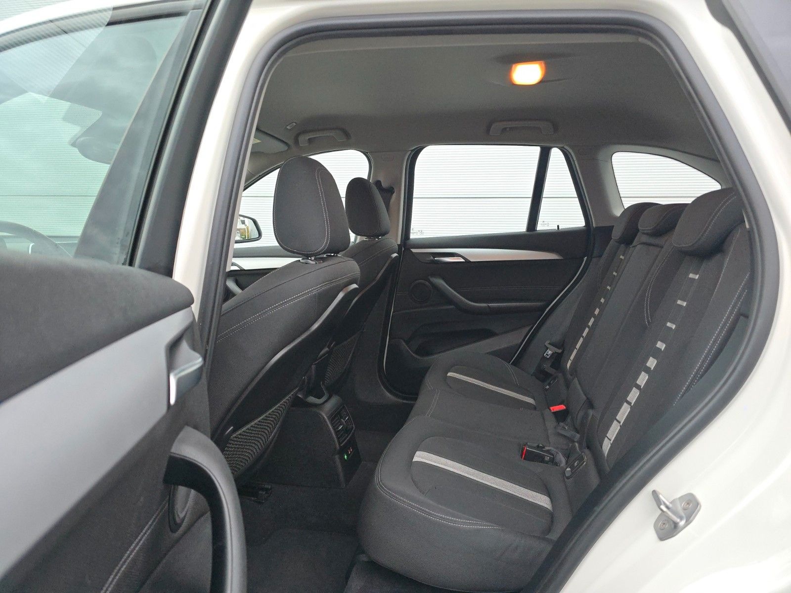 BMW X1 sDrive 18d foto 8