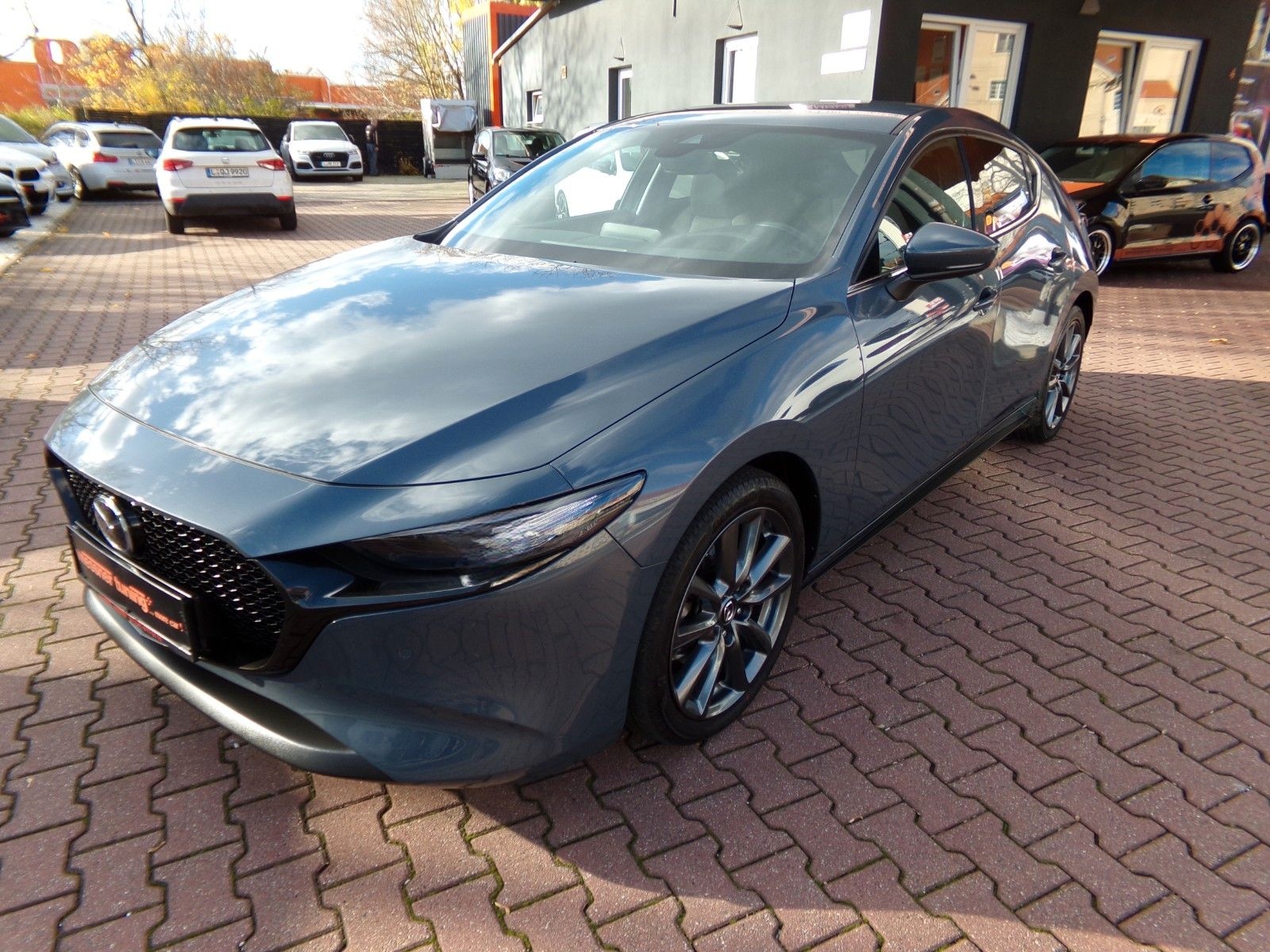 Mazda 3 Lim. 5-trg. Selection, LED, Kamera, PDC foto 2