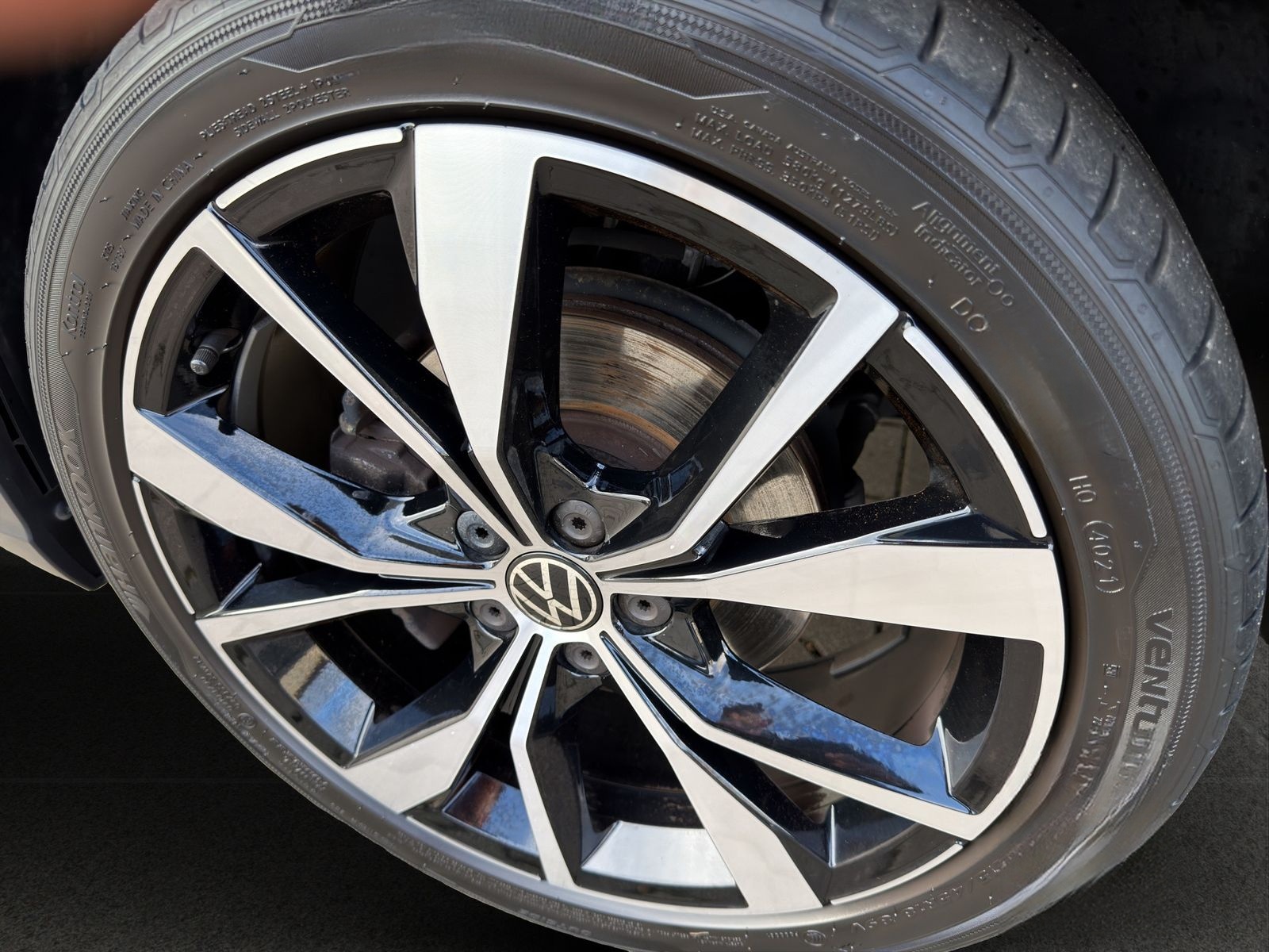 Volkswagen Taigo 1.0 TSI DSG R-Line ACC Matrix BEATS 18RFK foto 20