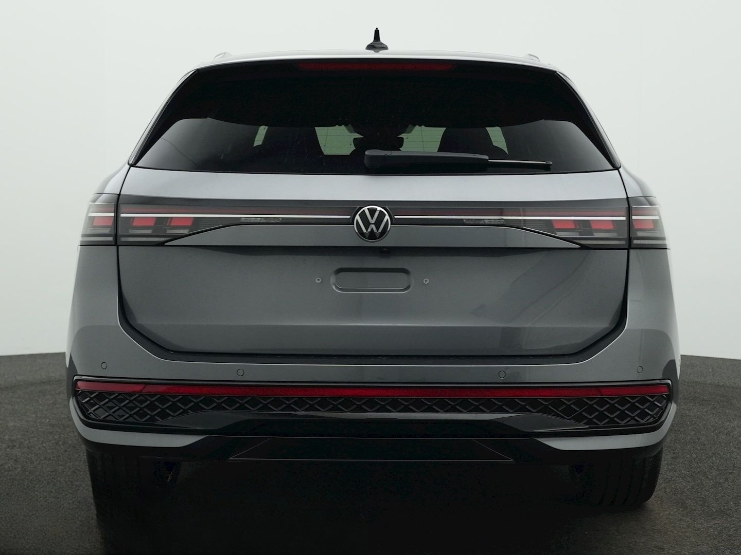 Volkswagen Passat 2.0 TDI DSG 4Mo R-Line BLACK-STYLE 5-J-GA foto 5