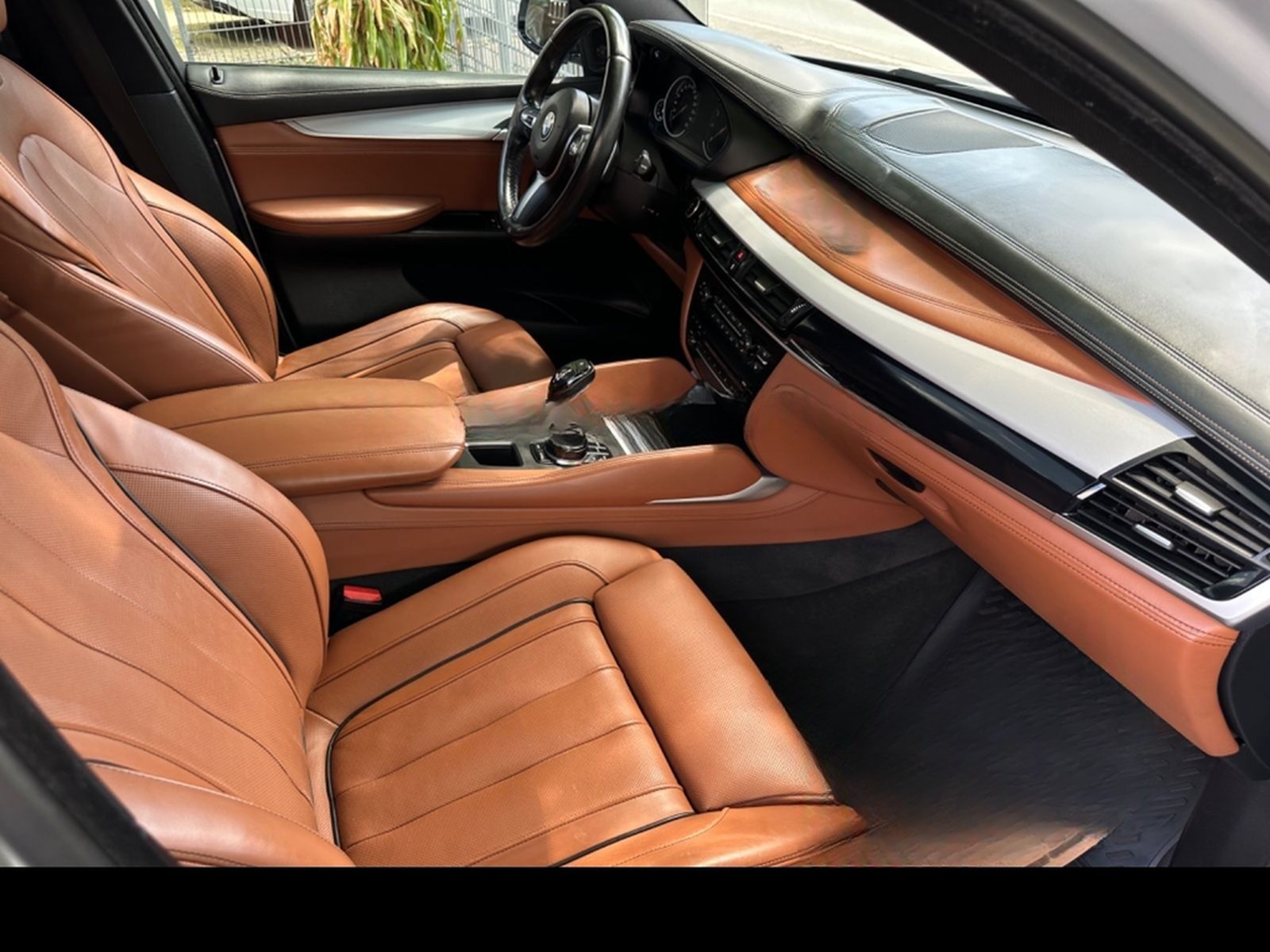 BMW X6 xDrive 35i M / HEAD UP - LEDER - SSD - KAMERA foto 11