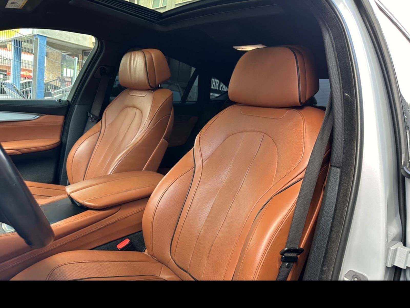 BMW X6 xDrive 35i M / HEAD UP - LEDER - SSD - KAMERA foto 12