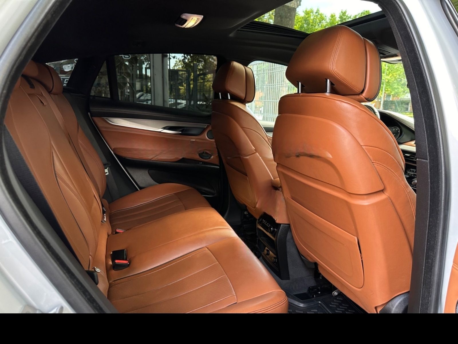 BMW X6 xDrive 35i M / HEAD UP - LEDER - SSD - KAMERA foto 17