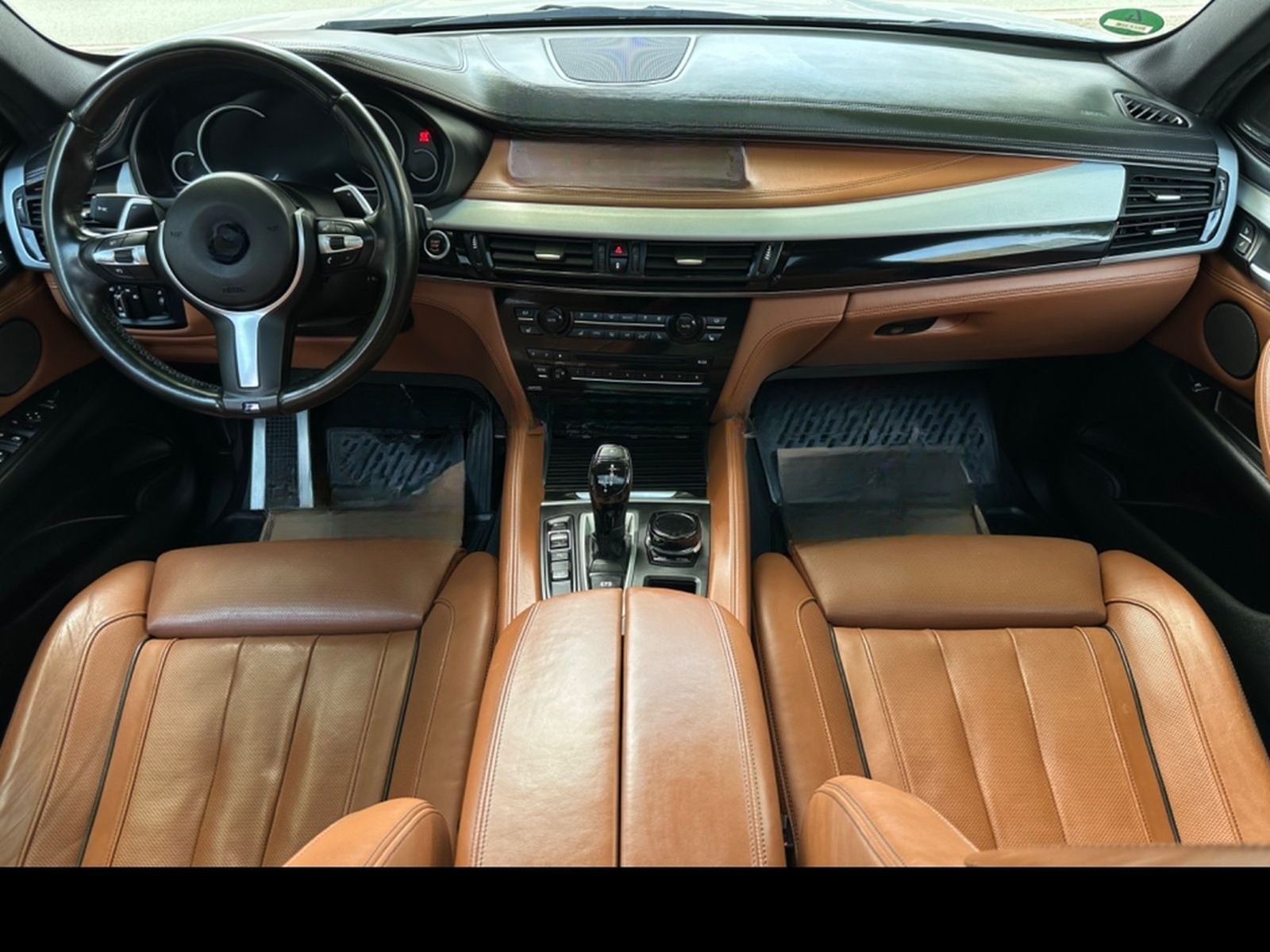 BMW X6 xDrive 35i M / HEAD UP - LEDER - SSD - KAMERA foto 8