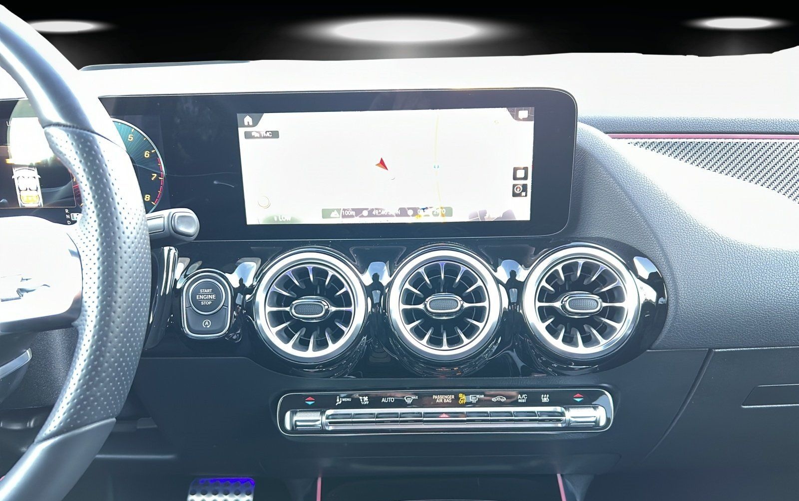 Mercedes-Benz GLA250 4M AMG Pano DISTRO Standhz AHK Burme MLED foto 11