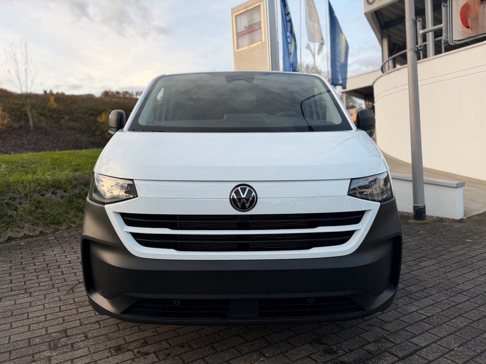 Volkswagen T7 Transporter *LED*AHK*TEMPO*KAMERA*SOFORT! foto 2