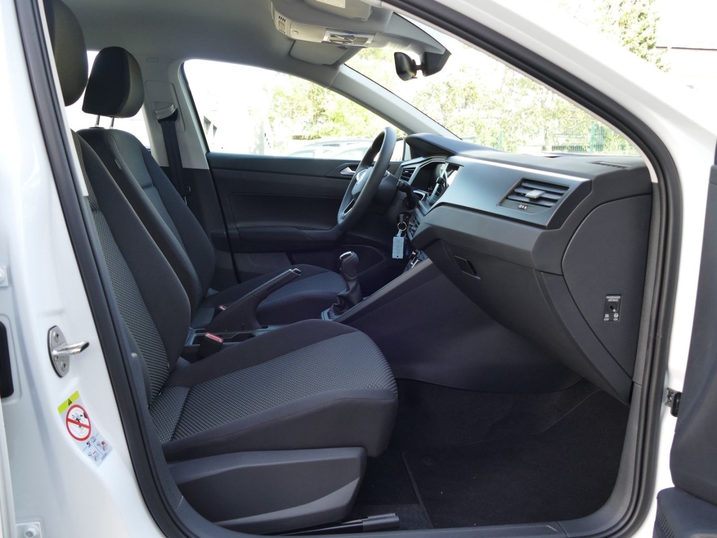 Volkswagen Polo VI 1.0 MPI 59kW Facelift KLIMA LED SHZ PDC foto 9