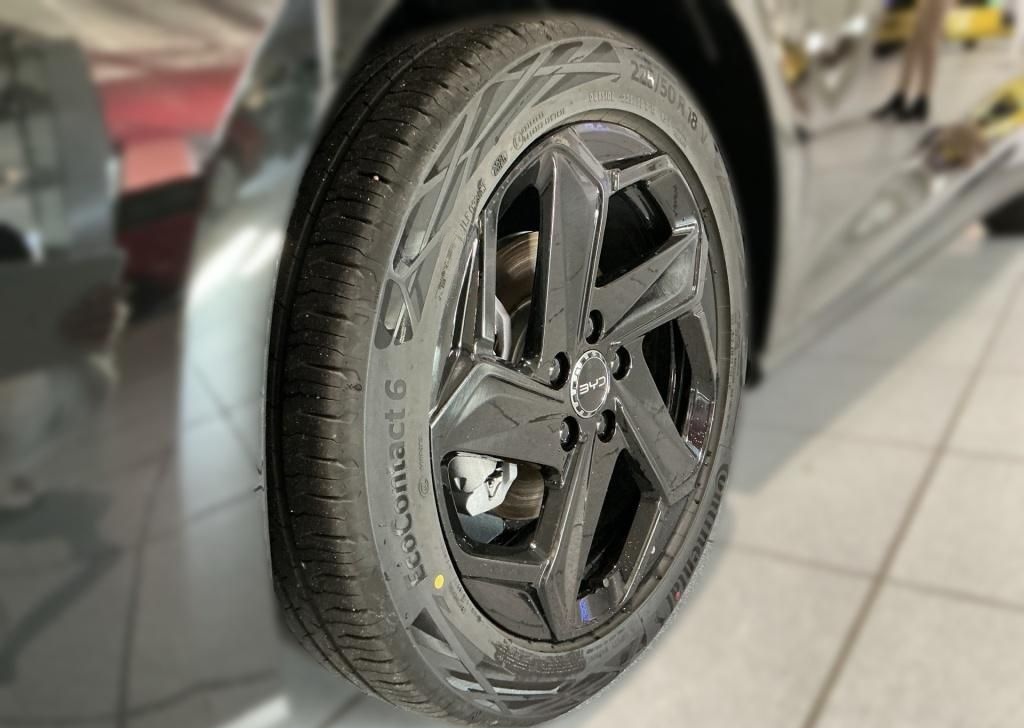 BYD Seal 6 DM-i Touring Comfort Lite AUT Kam. Navi foto 4