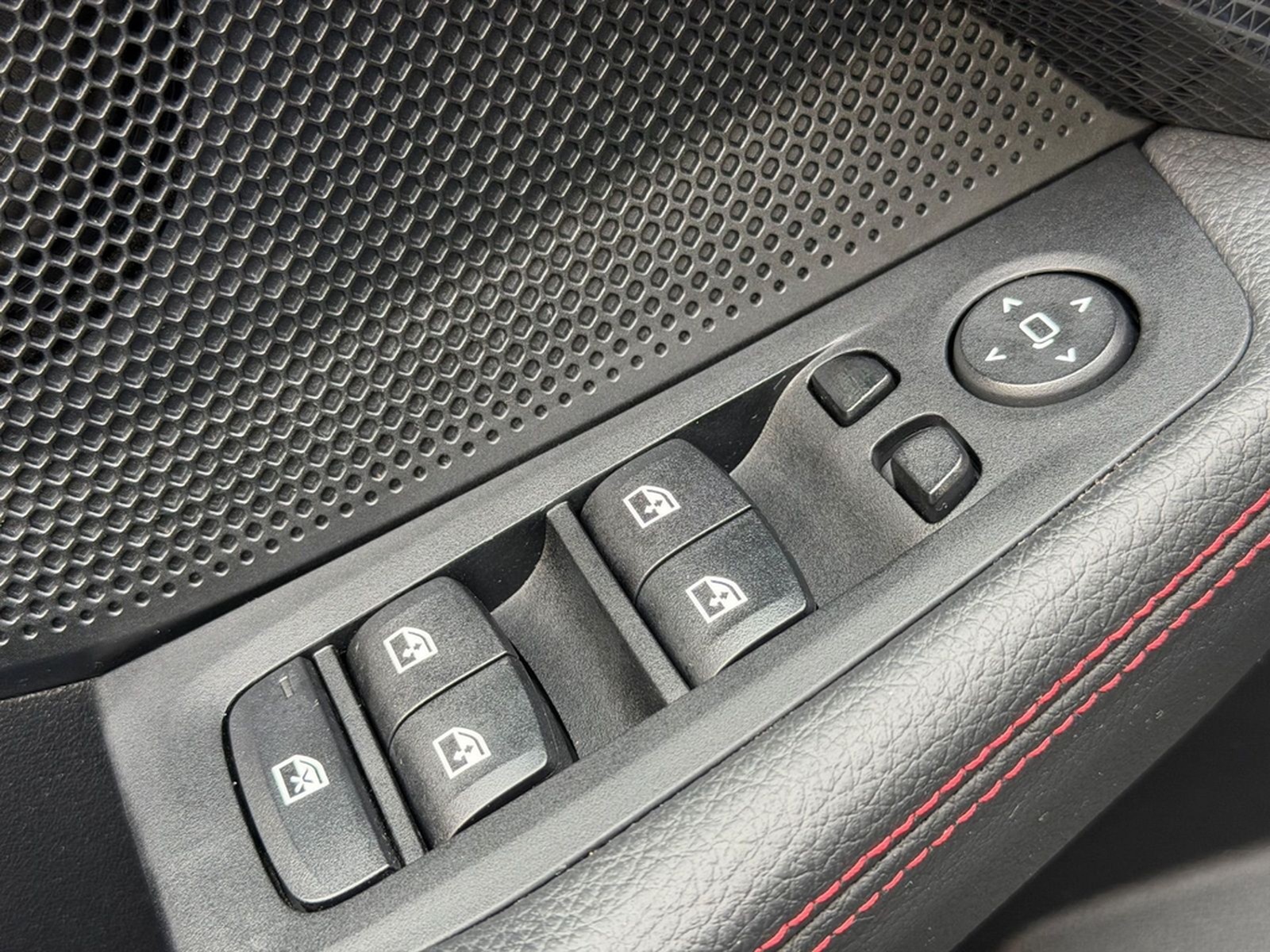 BMW 128 ti|Auto|M-Paket|Navi|Leder foto 28