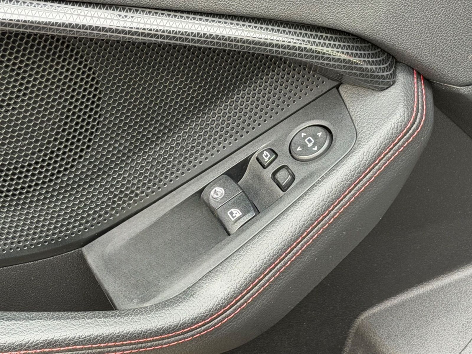 BMW 128 ti|Auto|M-Paket|Navi|Leder foto 6
