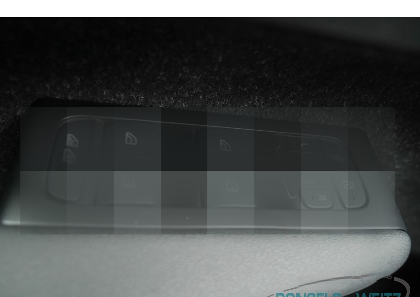 Volvo XC40 T3 MOMENTUM PRO GEARTRONIC Navi Digitales C foto 13