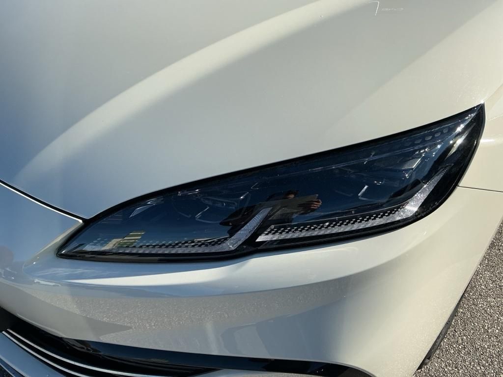 BYD Seal 6 DM-i Touring Comfort Lite AUT Kam. Navi foto 3