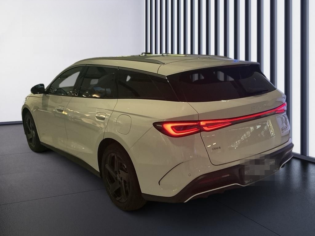 BYD Seal 6 DM-i Touring Comfort Lite AUT Kam. Navi foto 11