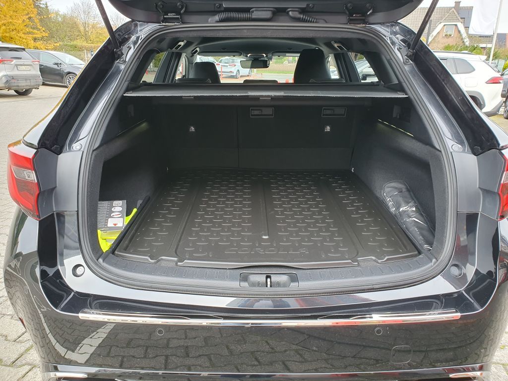 Toyota Corolla 1.8 Hybrid TS Team D mit Technik-Paket foto 5
