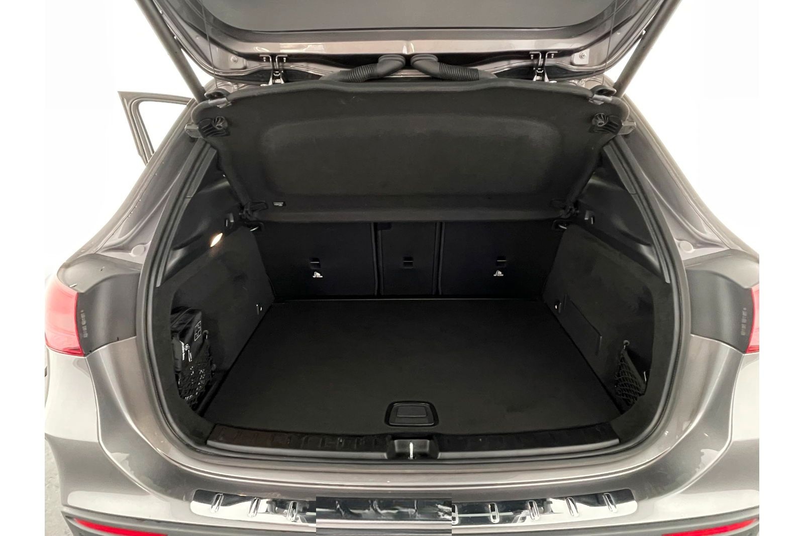 Mercedes-Benz GLA 220 d 4MATIC AMG Line*PANO*AHK*NAVI*LED*SHZ* foto 15