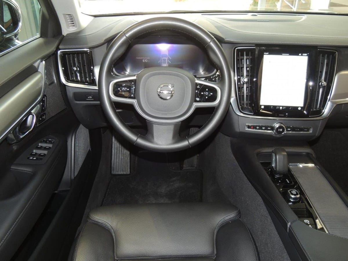 Volvo V90 B4 (Benzin) Plus Bright Klima Navi Leder foto 3