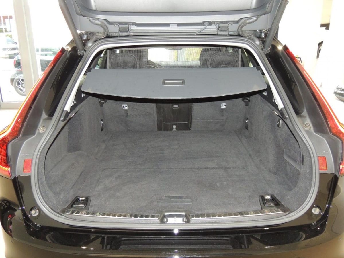 Volvo V90 B4 (Benzin) Plus Bright Klima Navi Leder foto 5