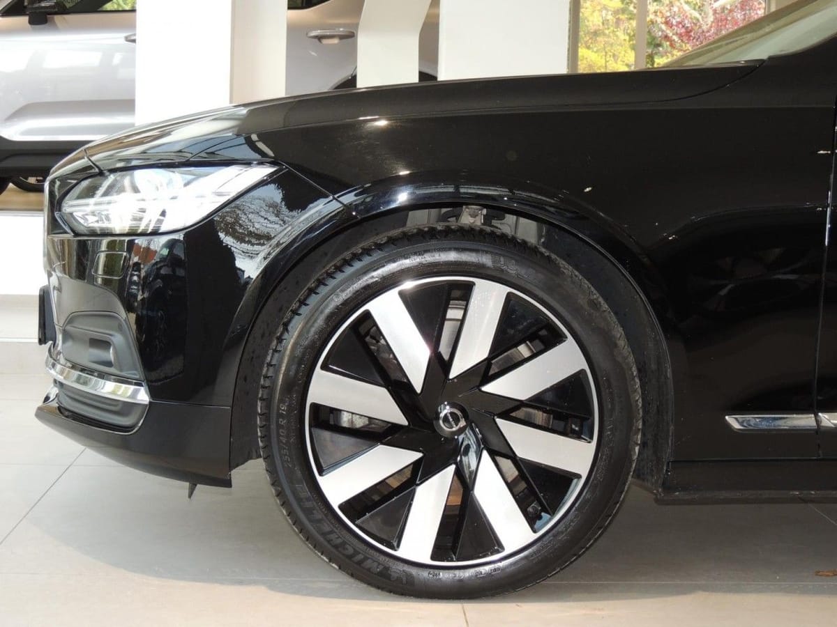 Volvo V90 B4 (Benzin) Plus Bright Klima Navi Leder foto 8