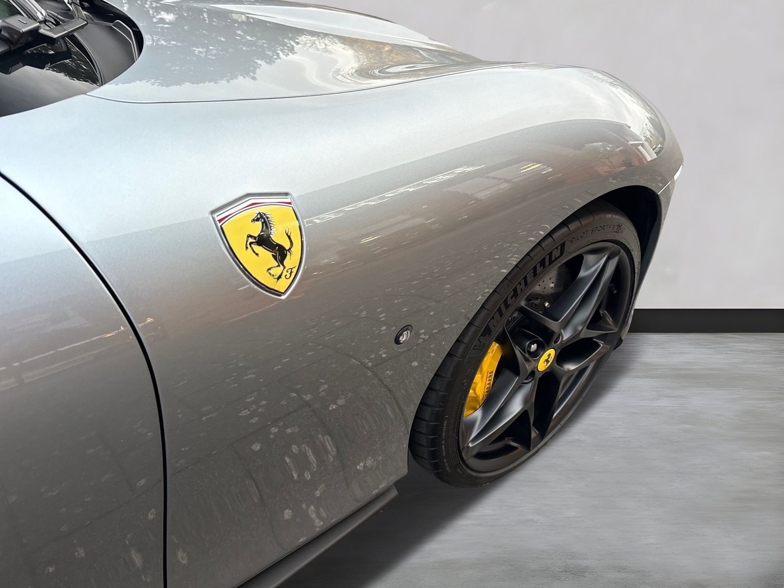 Ferrari Roma Spider *LED-Scheinwerfer*20 Zoll Felge* foto 11