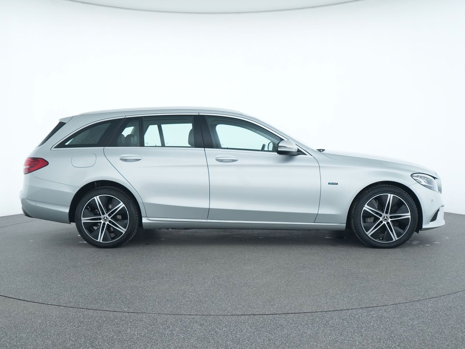 Mercedes-Benz C 300 de Avantgarde AHK|Kamera|LED|Kessy|Navi|SH foto 6