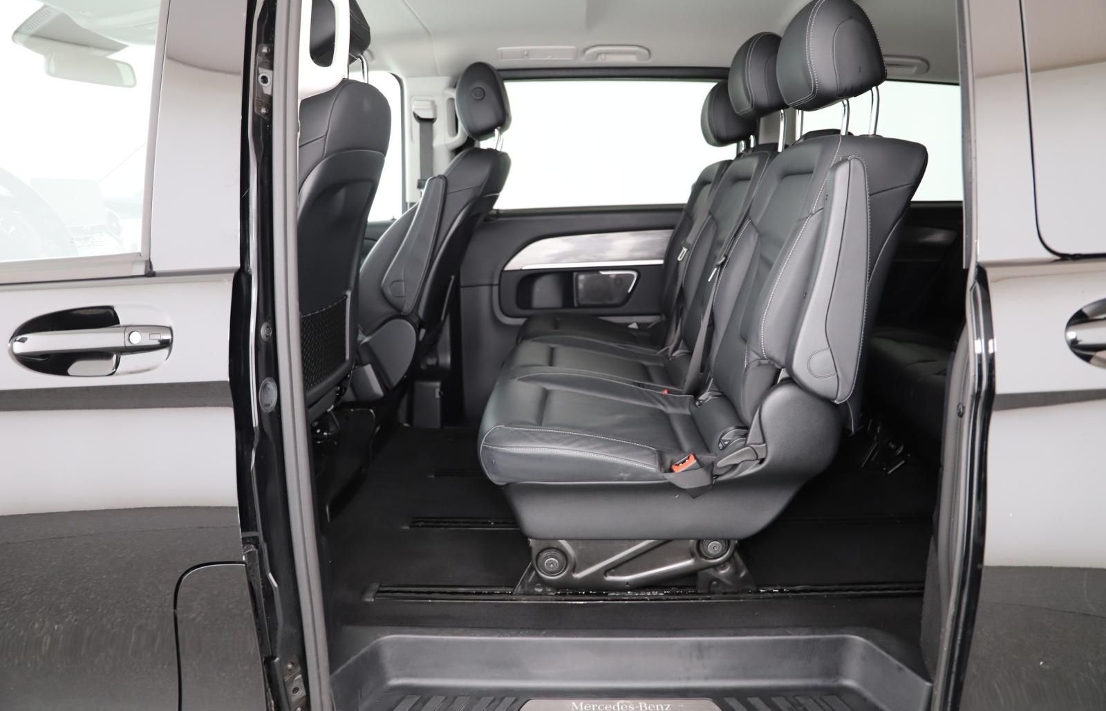 Mercedes-Benz V 300 d 4M Avantgarde Edition XL Extralang L3 8S foto 14