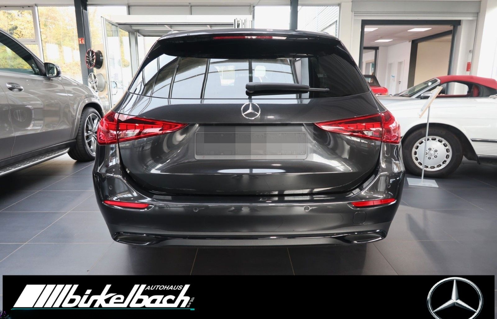 Mercedes-Benz C 300 T d Avantgarde Night LED TWA MBUX foto 14