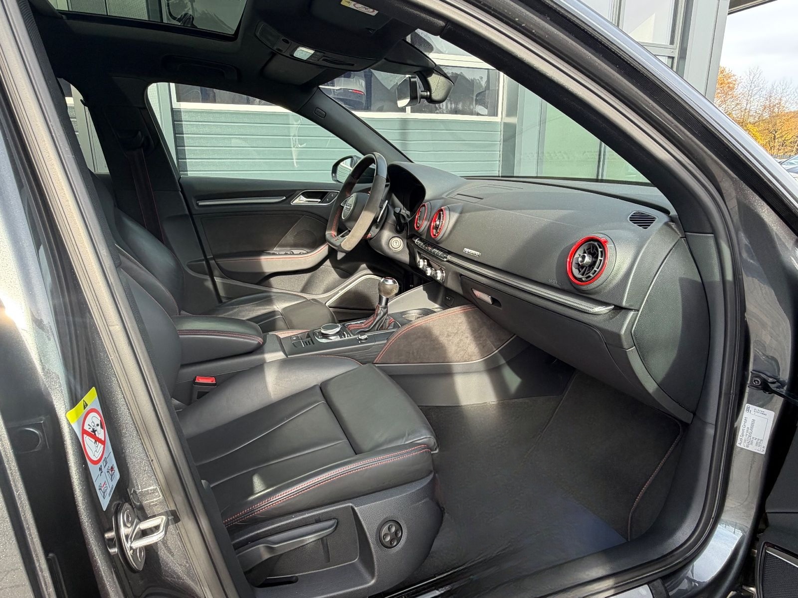 Audi RS3 Sportback*H&R*PANO*VIRTUAL*B&O*ROTOR*SPORT foto 17