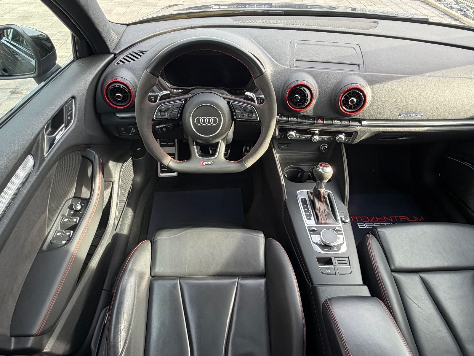 Audi RS3 Sportback*H&R*PANO*VIRTUAL*B&O*ROTOR*SPORT foto 8