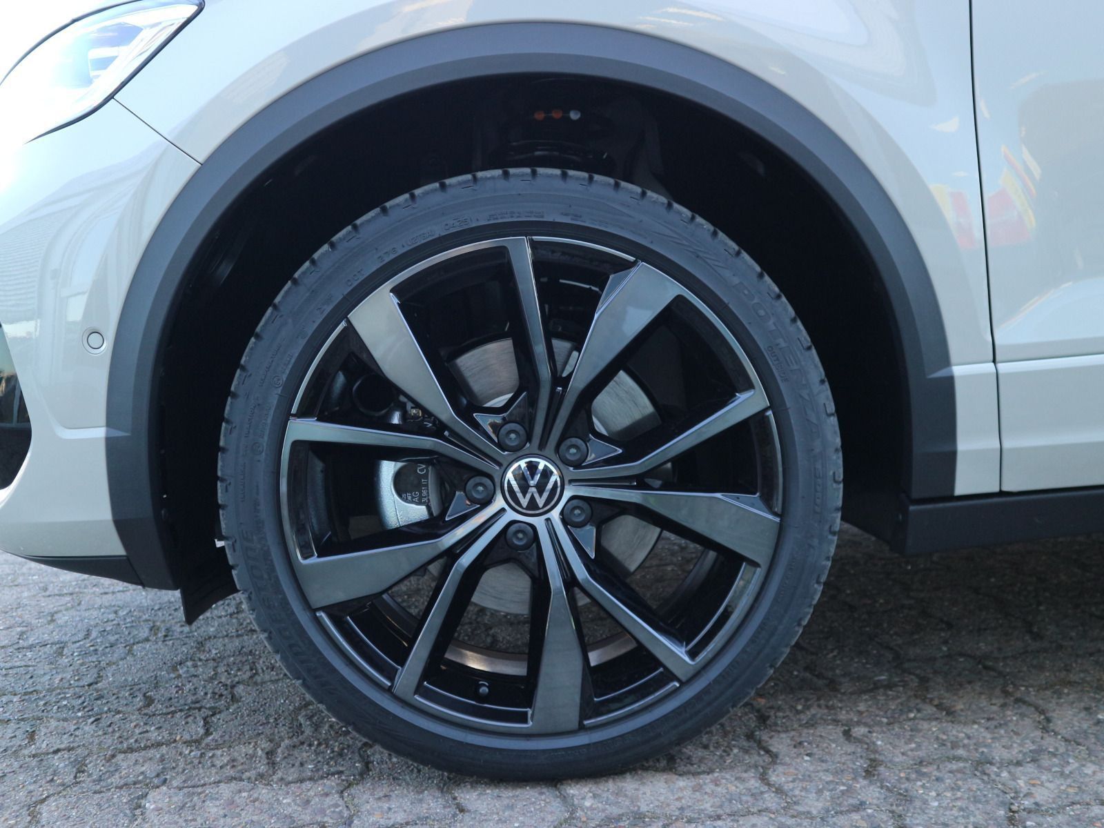 Volkswagen T-Roc Cabriolet R-Line Edition Karmann PLUS 1.5 foto 11