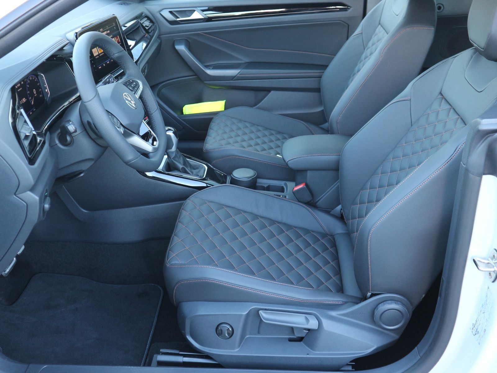 Volkswagen T-Roc Cabriolet R-Line Edition Karmann PLUS 1.5 foto 5