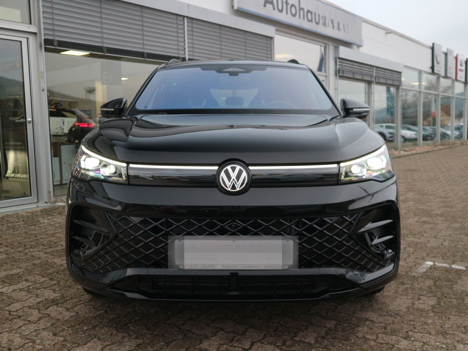 Volkswagen Tiguan R-Line 2,0 TDI SCR 4MOTION (193 PS) DSG*A foto 3